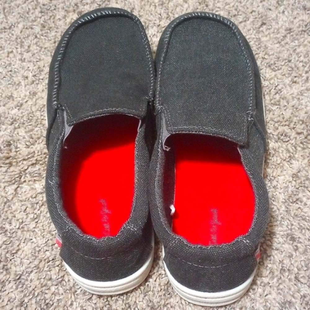 Boys size 5